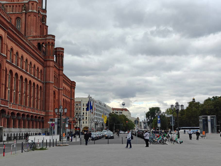 OnePlus Open camera test during the day