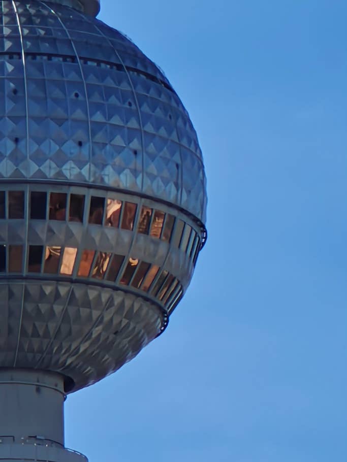 OnePlus Open camera test during the day