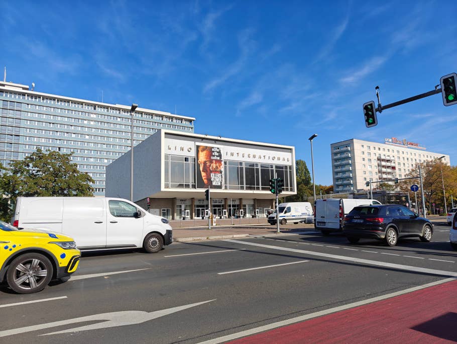 OnePlus Open camera test during the day