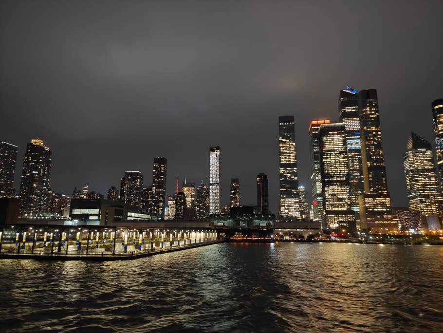 OnePlus Open camera test at night