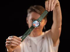 OnePlus Watch 2R in detail