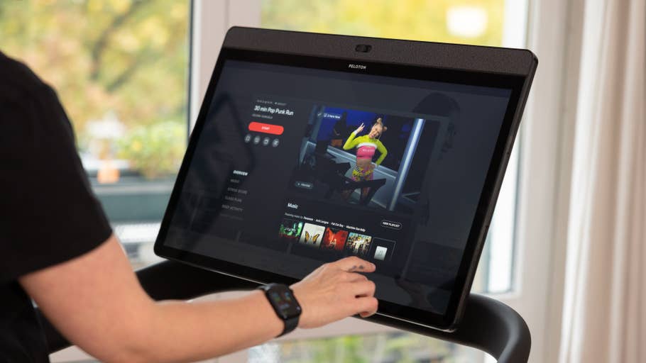 Peloton Tread preview class prompt