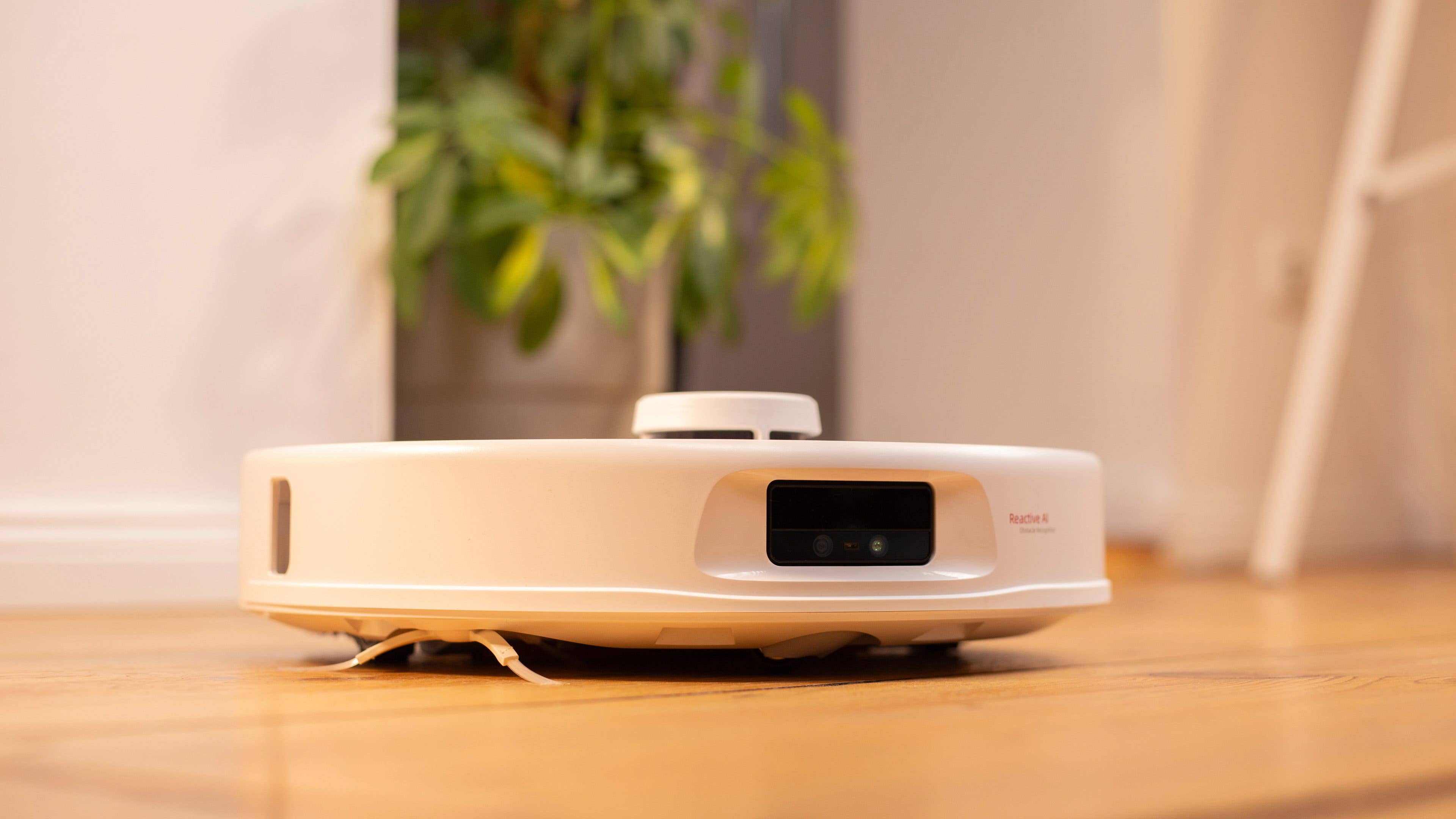 The Roborock QRevo MaxV is one impressive robot vacuum cleaner.