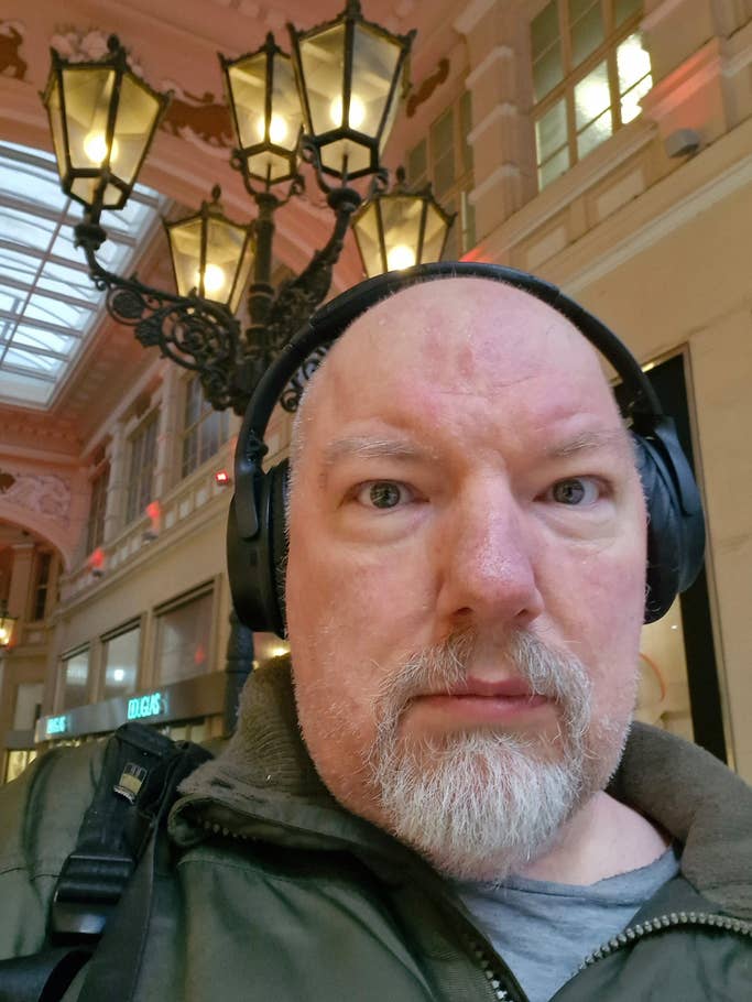 Samsung Galaxy S23 FE sample photo