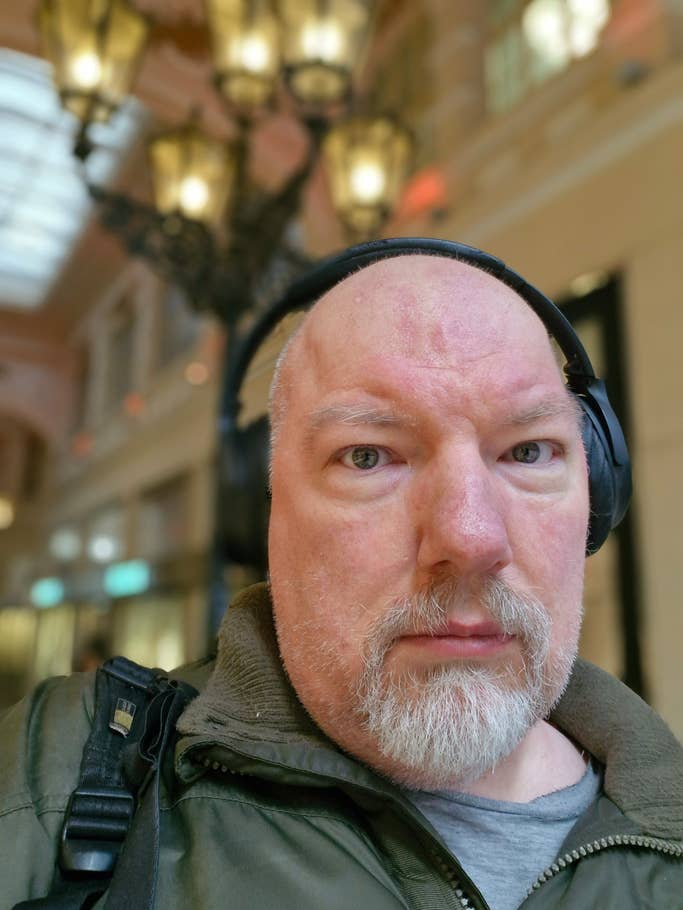 Samsung Galaxy S23 FE sample photo