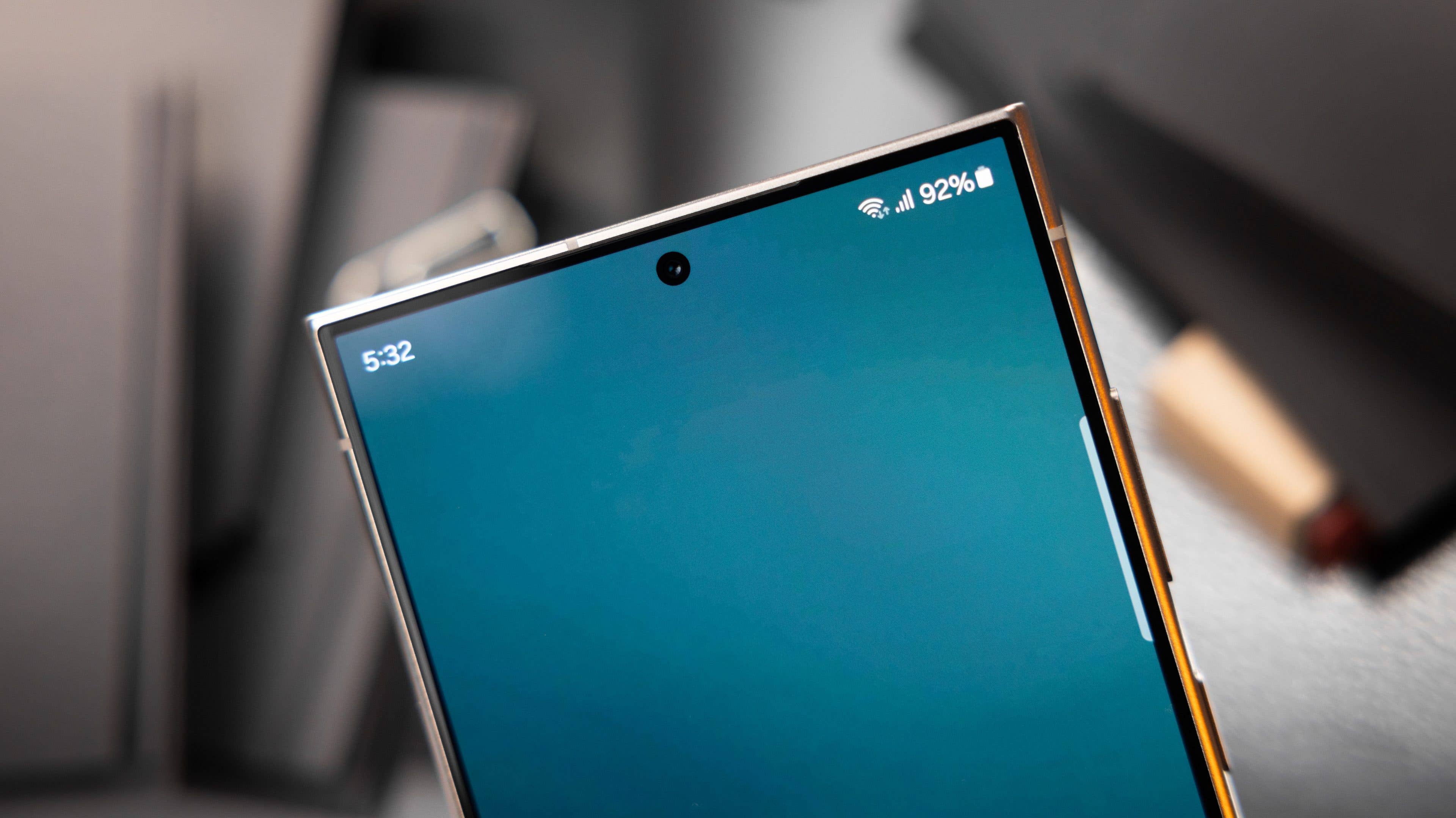 Everything's balanced in the Galaxy S24 Ultra, including its bezels.