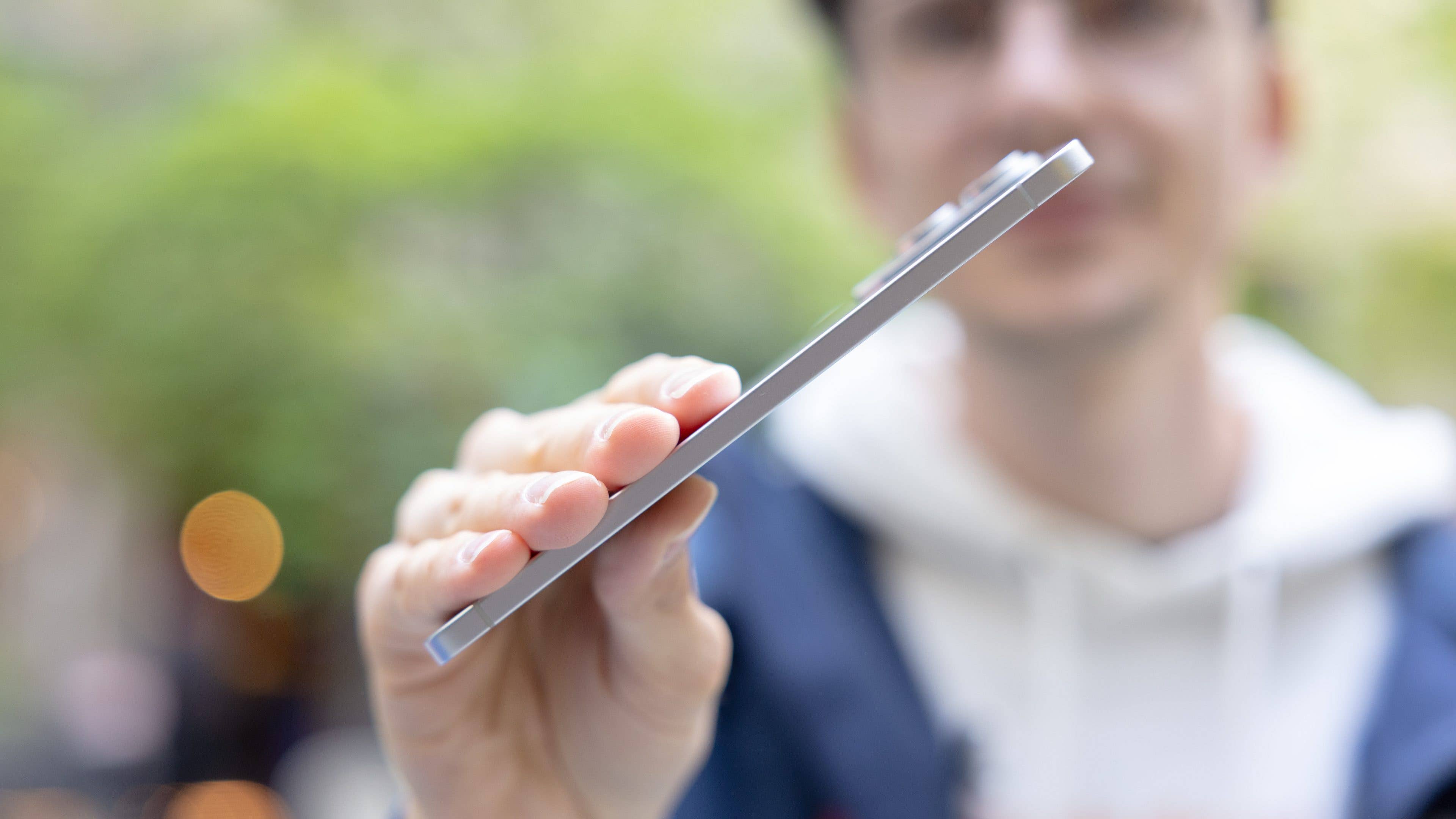 The Samsung Galaxy S25 Edge is extremely slim.