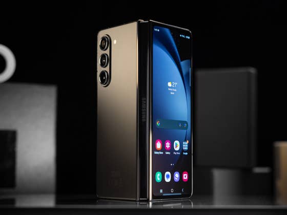 Galaxy Z Fold 6 ‘Ultra’ Photos and Details Spotted
