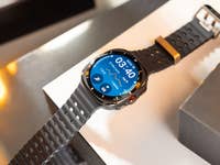 Samsung Galaxy Watch Ultra display and straps in detail.