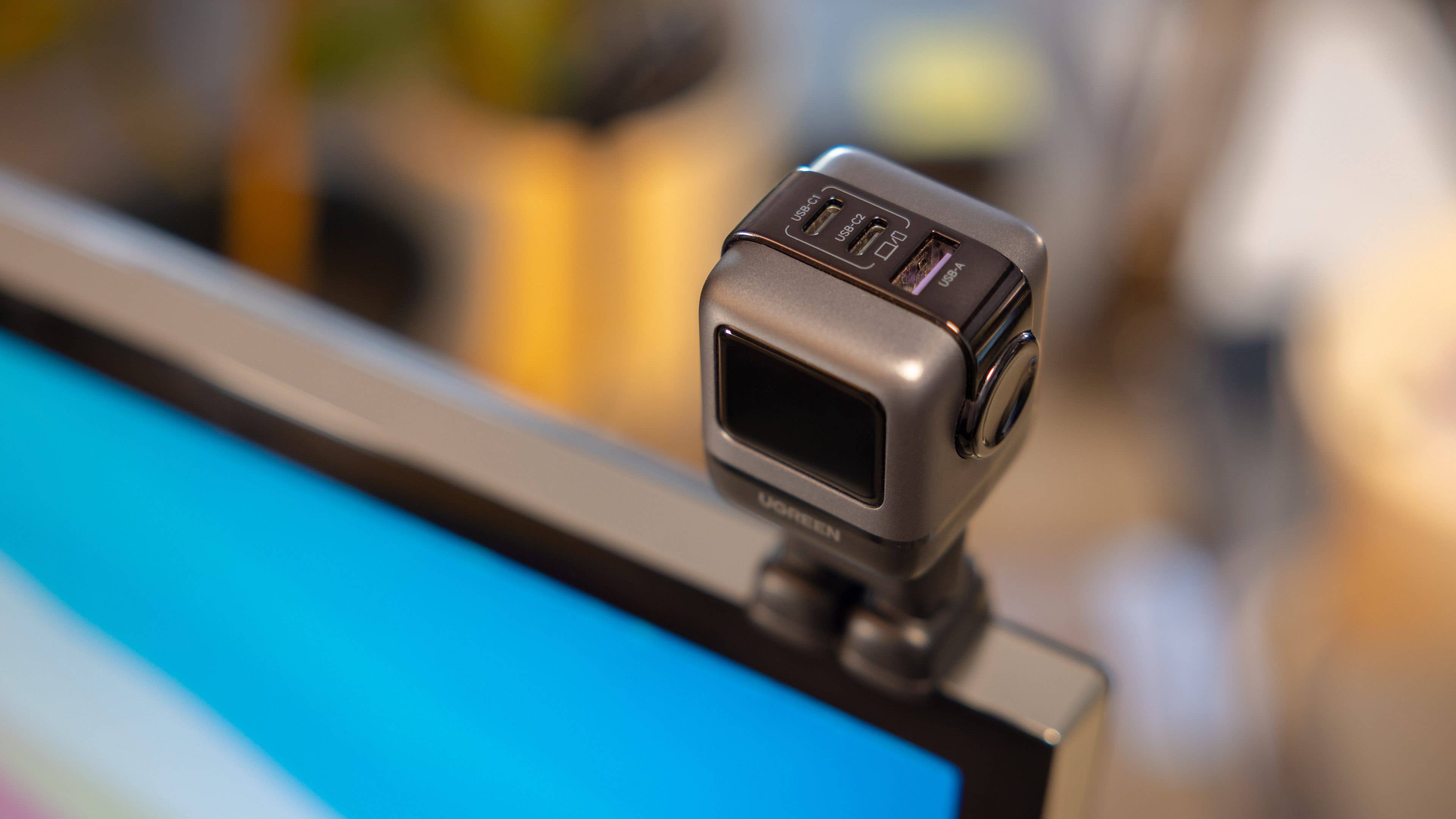 The primary USB-C port delivers 65W of juice. The primary USB-C port delivers 65W of juice.