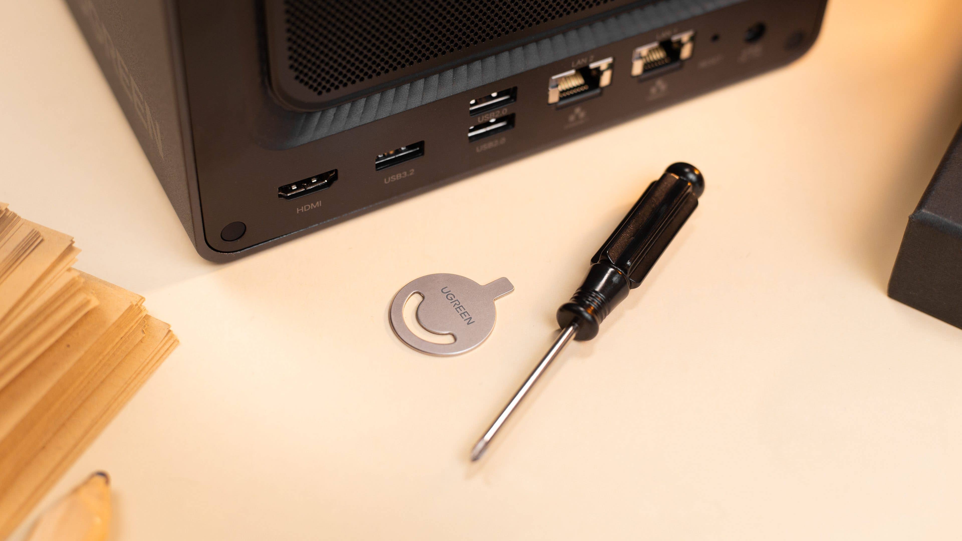 UGreen DXP4800 Plus included tools for drive locking and memory upgrades