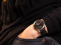 A person wearing the Withings Smartwatch 2 with the hand in the pocket