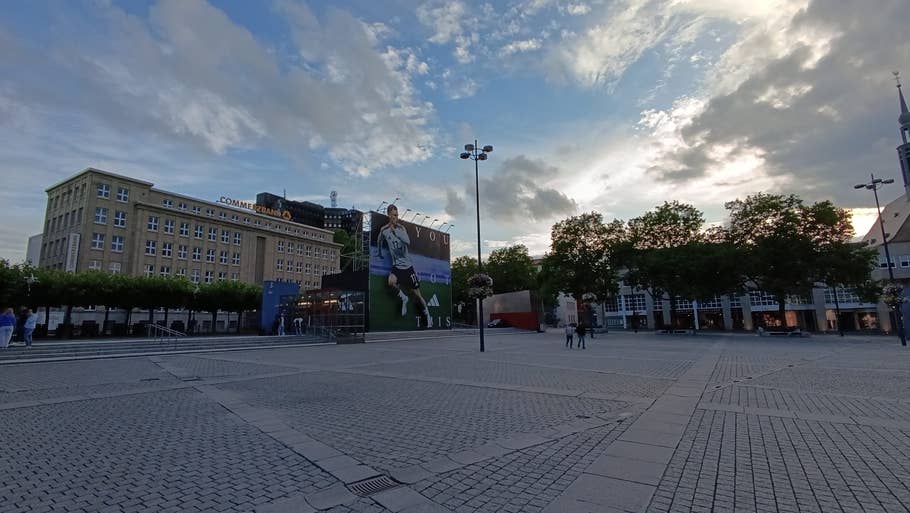 Poco M6 Pro sample photo