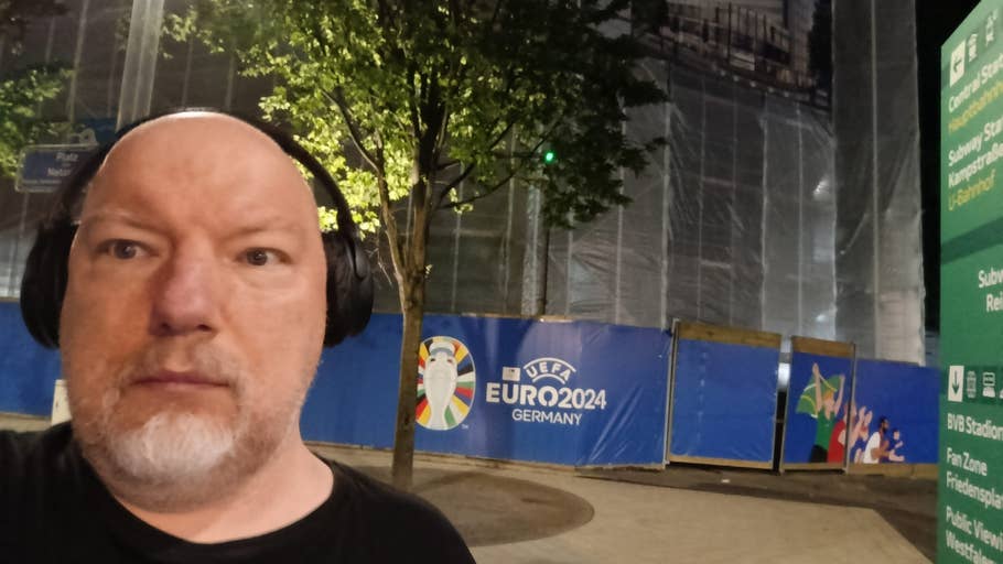 Poco M6 Pro sample photo