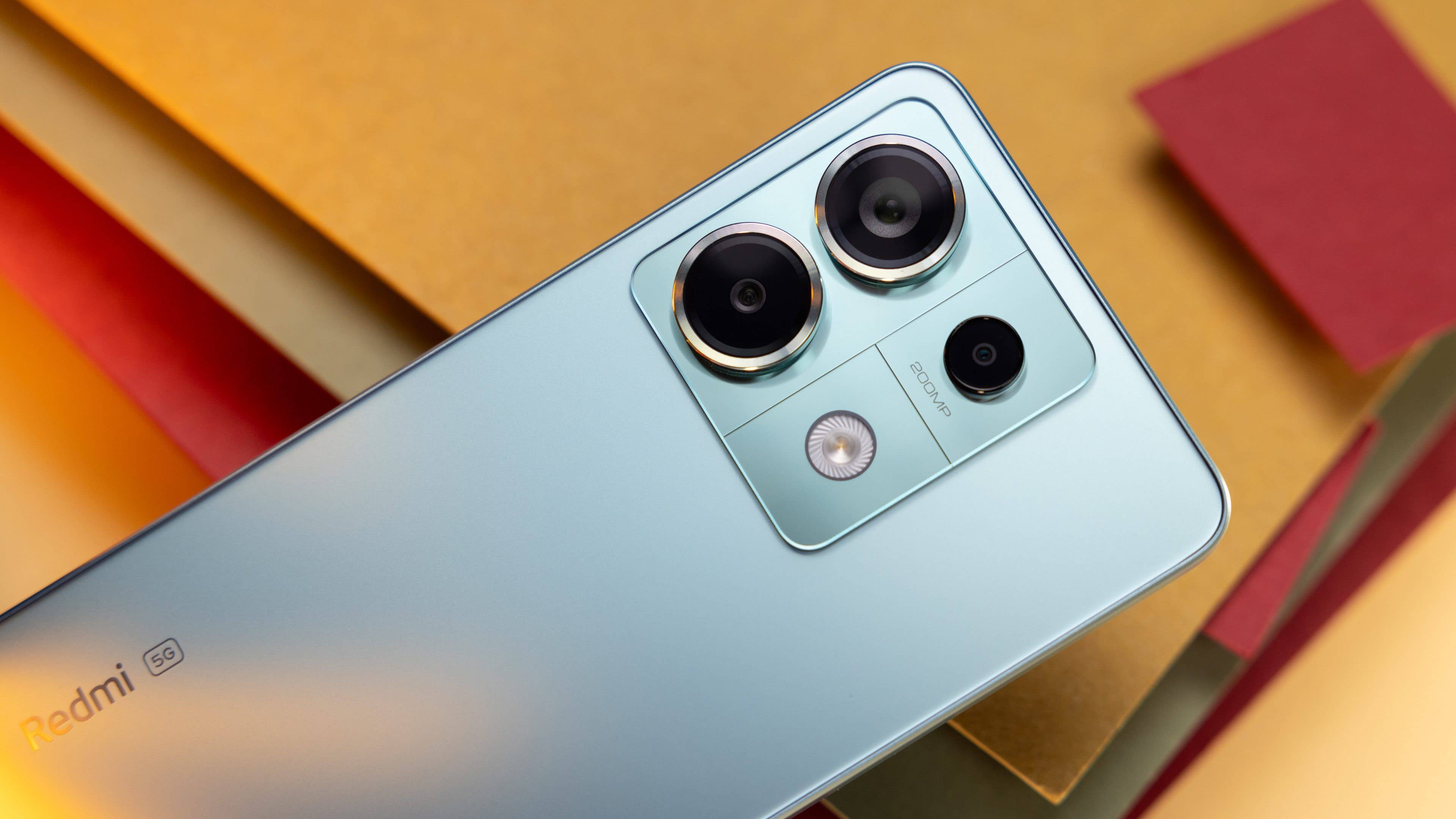 Redmi Note 13 Pro 5G's cameras up close