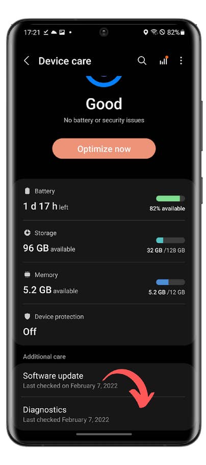 Device care screen showing battery status, 1d 17h left, 82% available, and other device info.