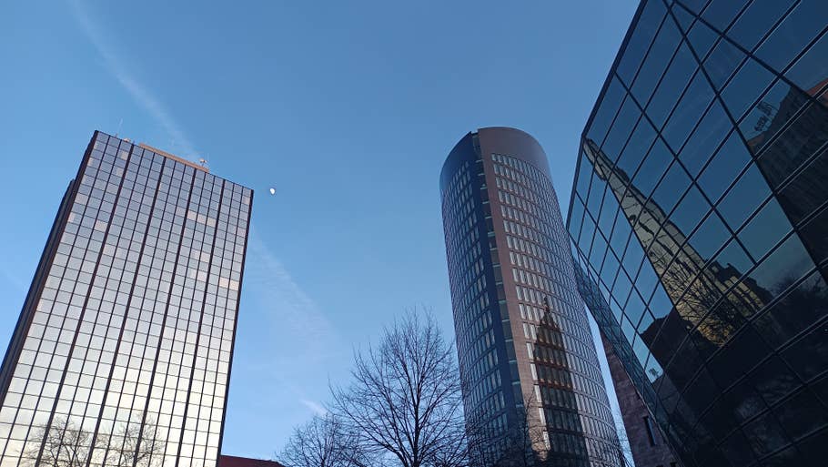 Xiaomi Redmi Note 13 5G photo gallery