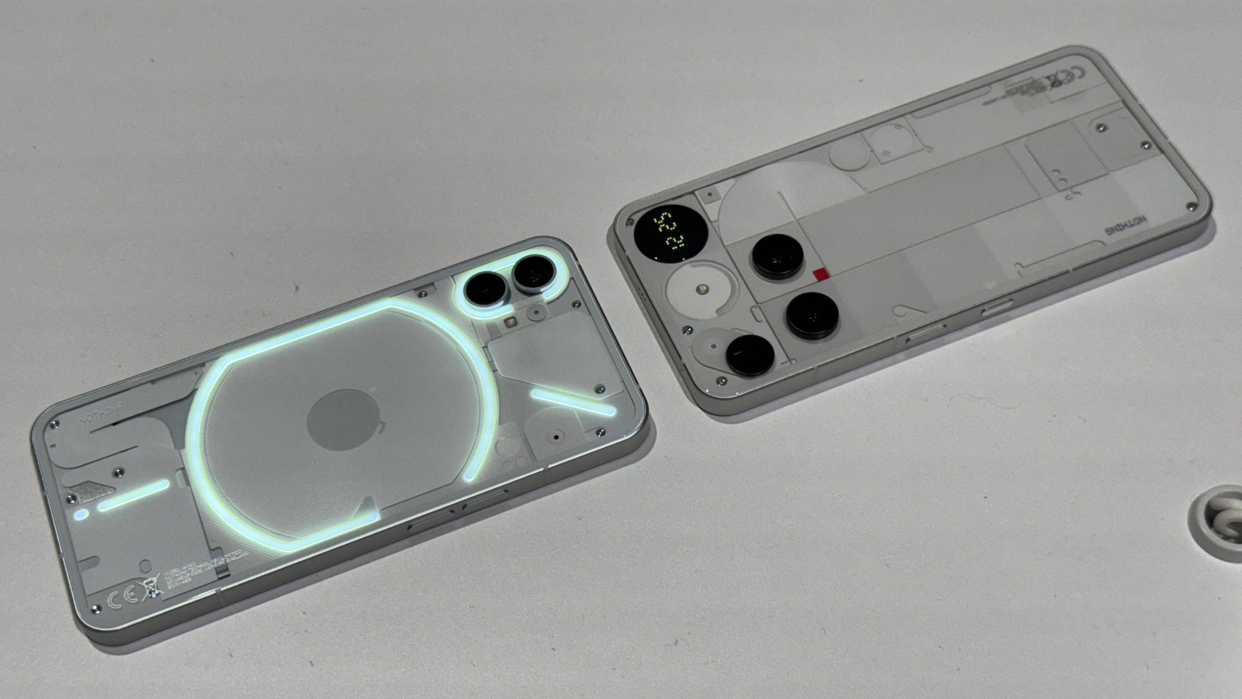 The LEDs on the back have given way to the Glyph Matrix.