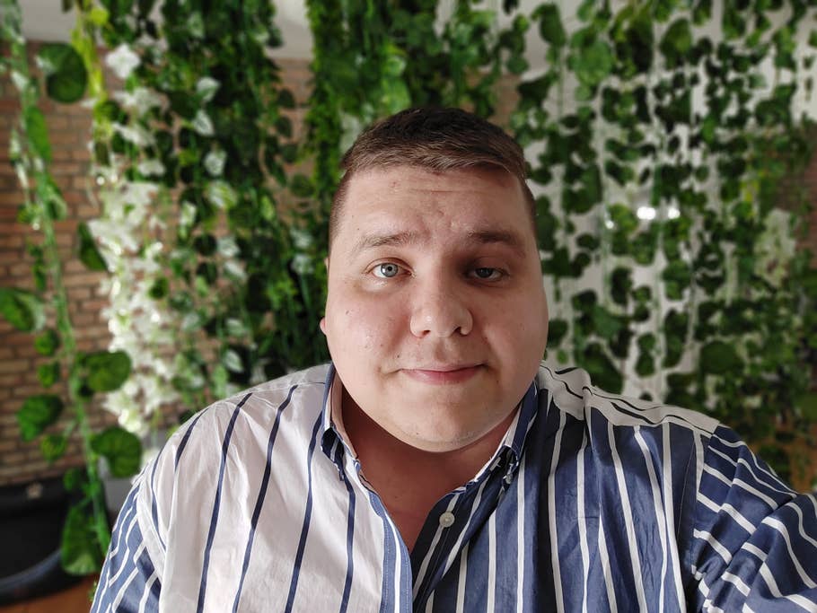 Nothing Phone (1) sample photo