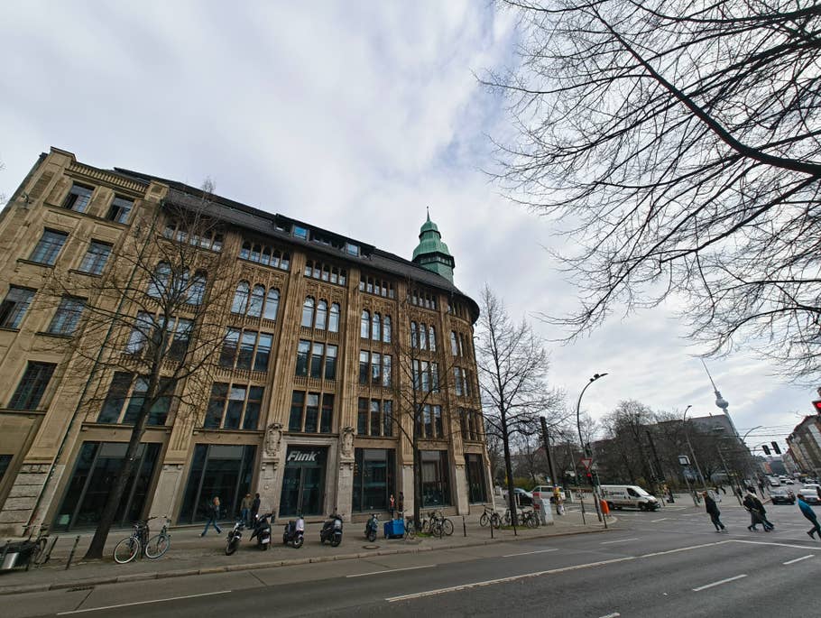 Zoomed photos taken by the Nothing Phone 2(a)