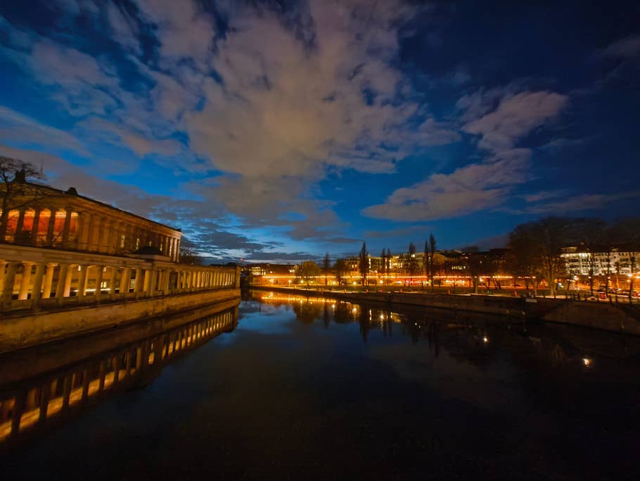 Night photo taken by the Nothing Phone 2(a)