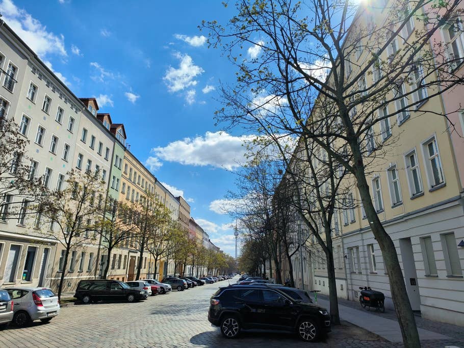 Oppo Find N2 Flip - sample