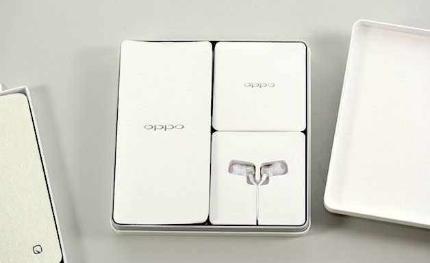 oppo n1 unboxing 2