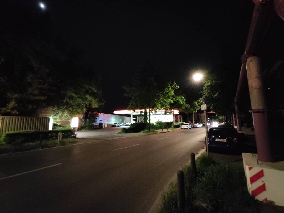 Poco F4 GT review photo gallery