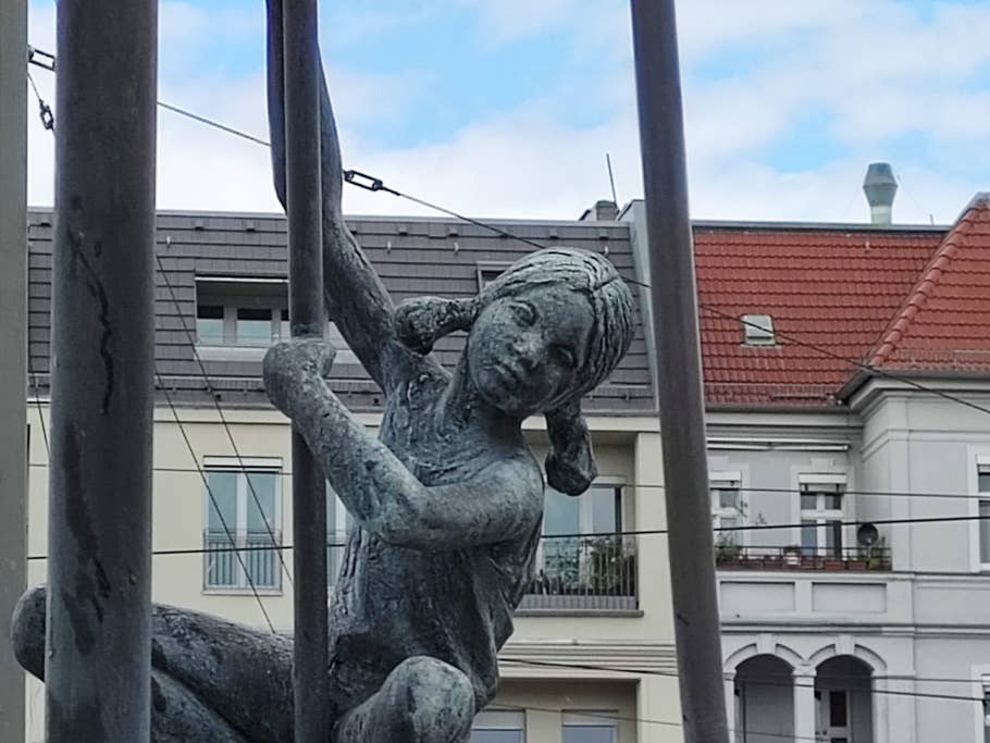 Poco F4 GT review photo gallery