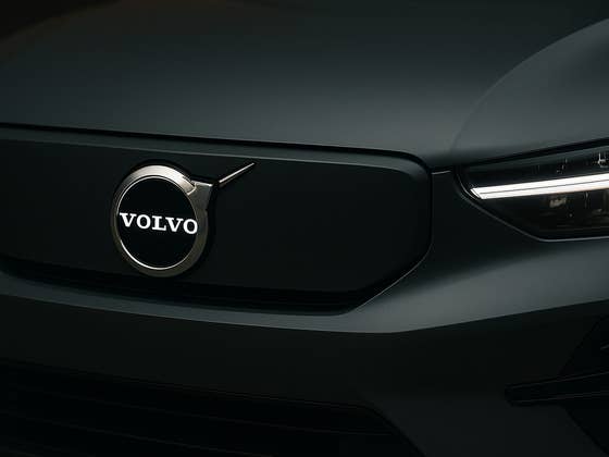 Volvo Owners Must Stop Driving These EVs and Hybrids Immediately