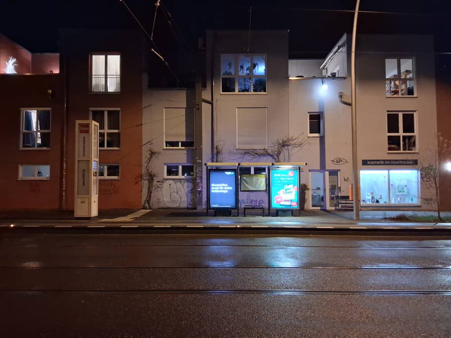 Samsung Galaxy A16 5G sample photo #13