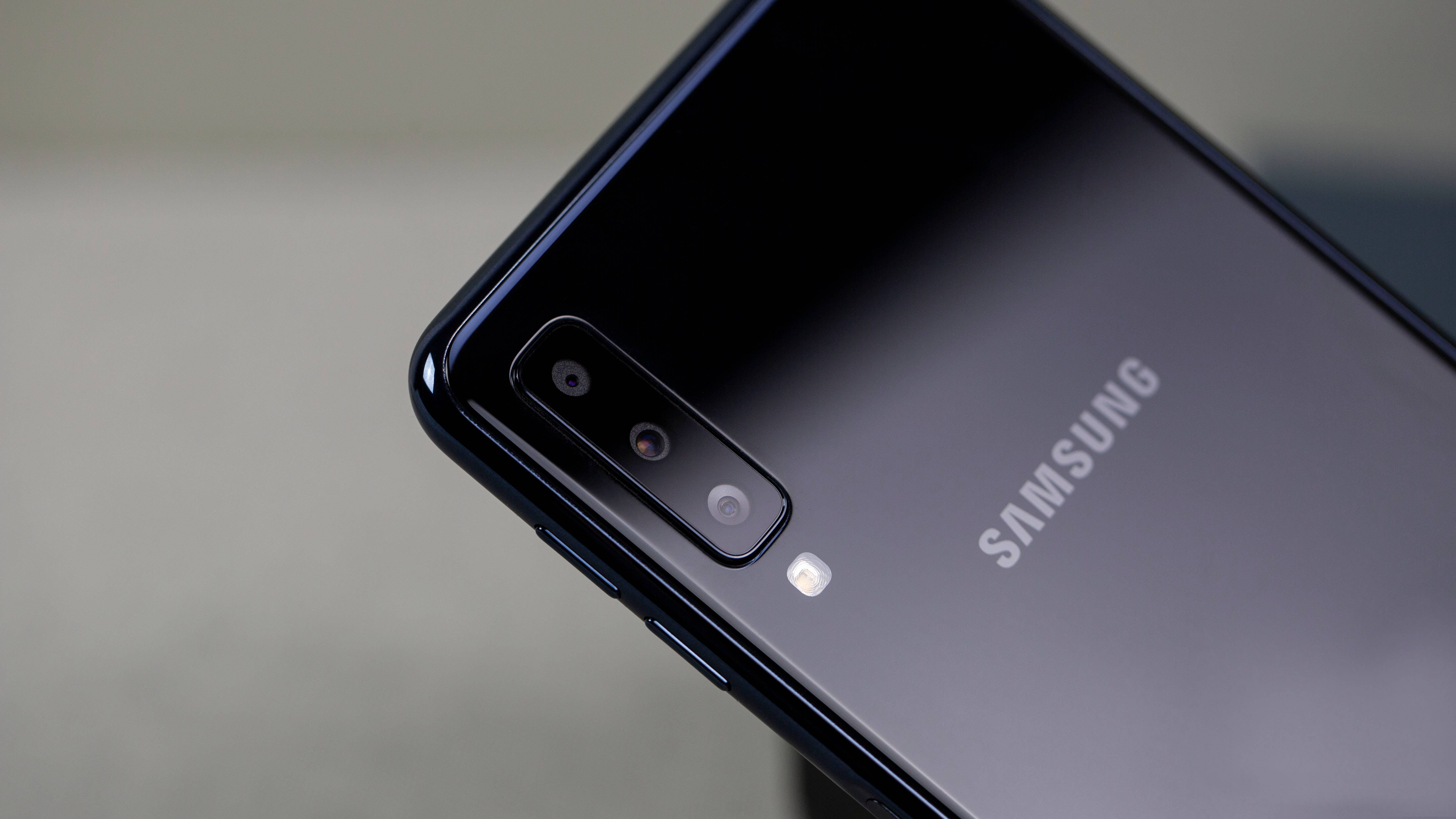 samsung galaxy a7 03