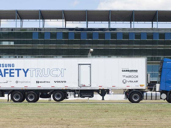 Huge Smartphone Theft at Samsung: You Have to be Vigilant Now