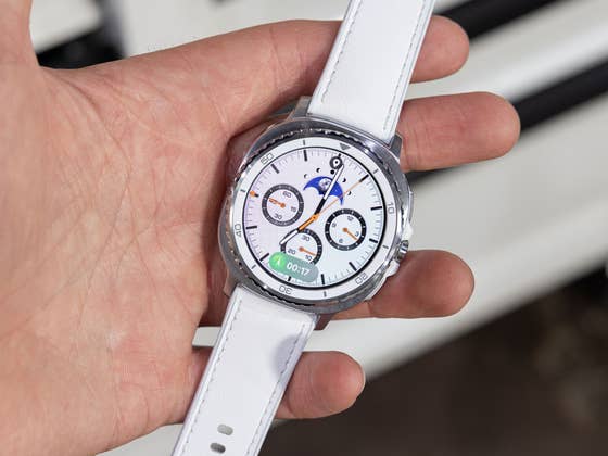 This Unique-Looking Samsung Smartwatch is 20% Off Right Now