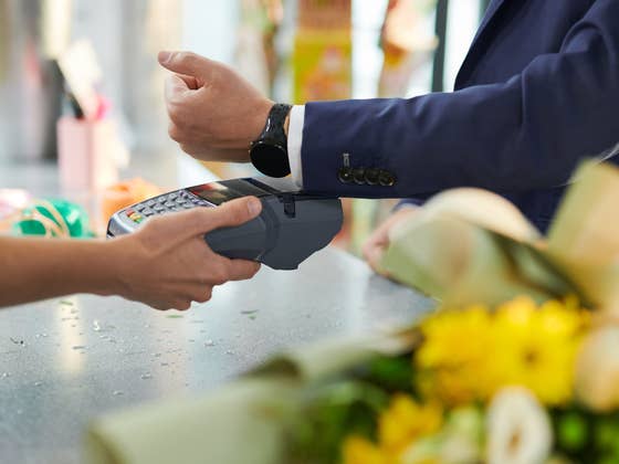 Growing sales proves smartwatches are a slow-burning trend