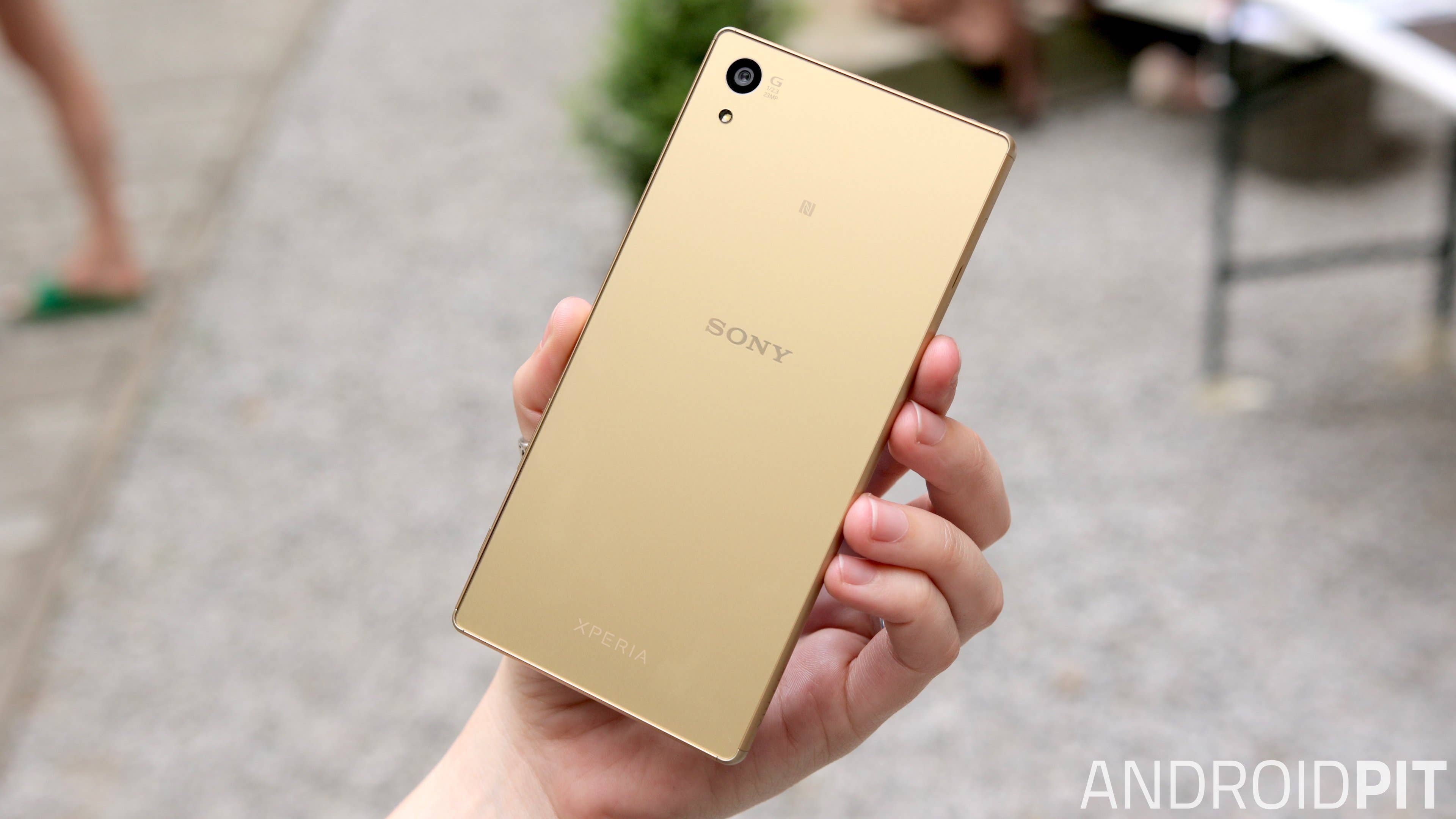 Sony Xperia Z5 review: better late than never » nextpit