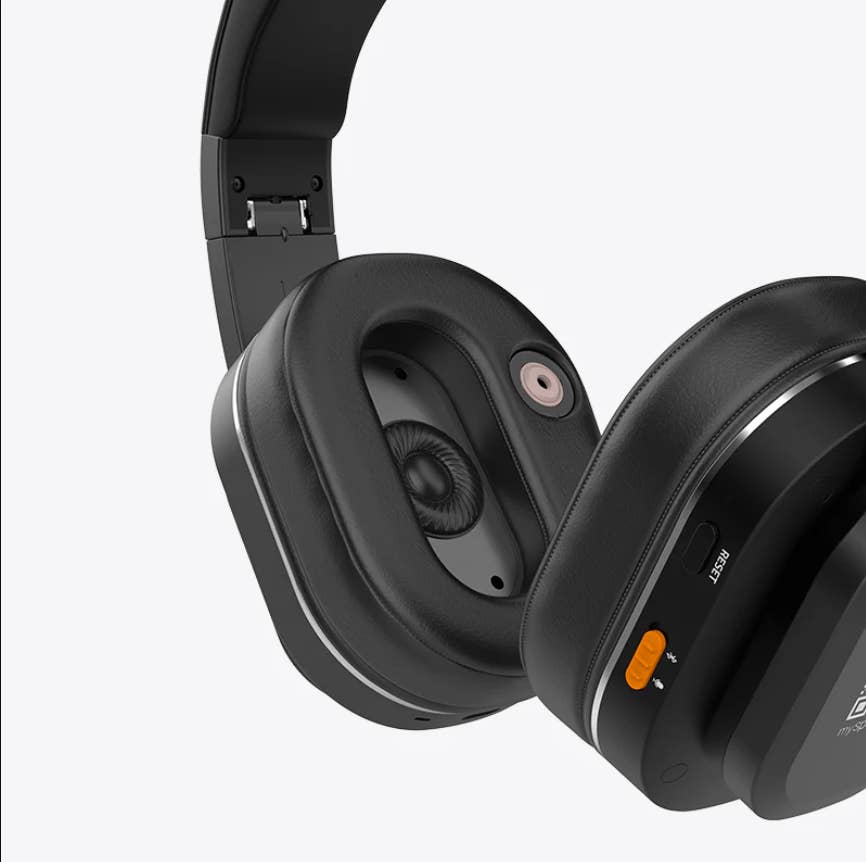 A close-up of the Spokeo headphones.