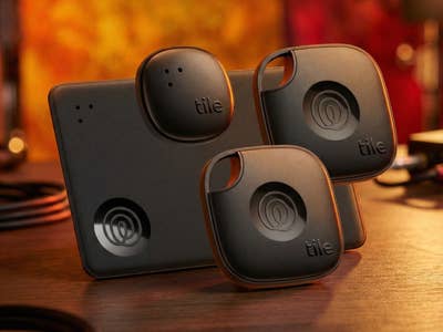 Life360 Tile Mate, Tile Slim, Tile Sticker GPS Bluetooth trackers
