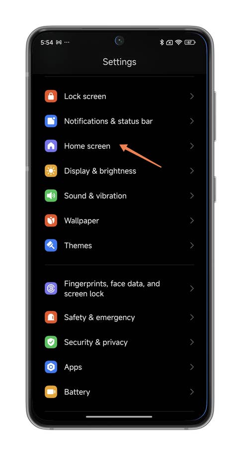 HyperOS screenshots on how to assign the swipe down gesture from the Home screen.