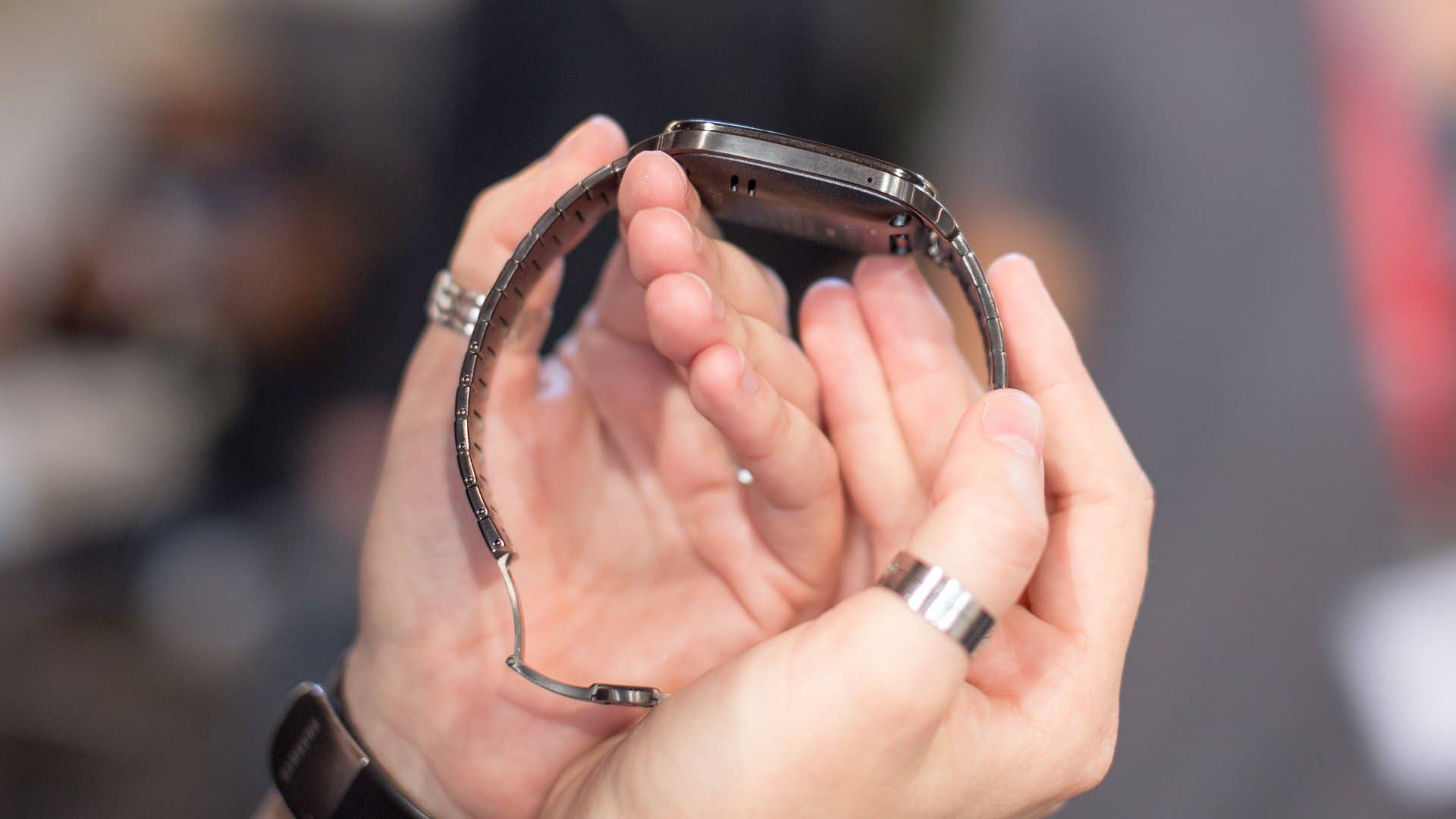 zenwatch 2 ifa 2015 hands on 8